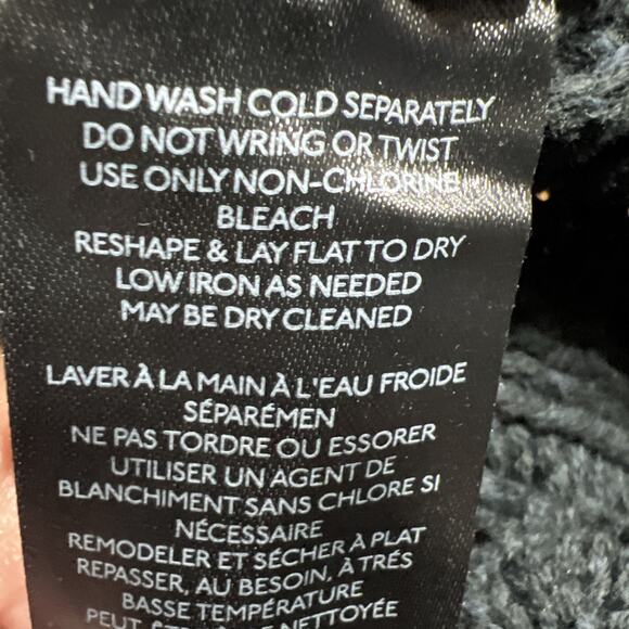 Free People Black Traveler Cable Collared V-Neck Cropped Sweater Women Size XS - Picture 12 of 14